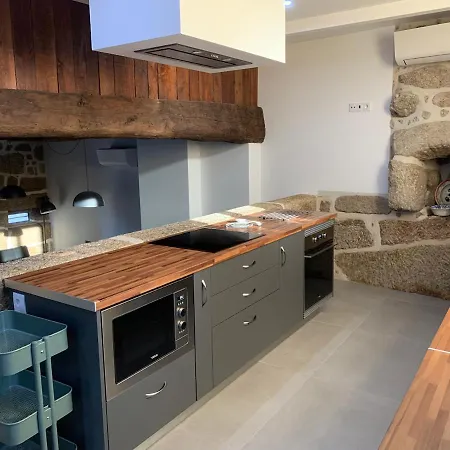 6 Bedroom With Pool - Casa Do Sepiao Vinhal