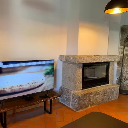 6 Bedroom With Pool - Casa Do Sepiao Сasa de vacaciones *