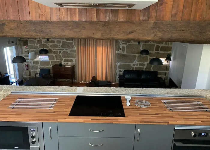 בית נופש 6 Bedroom With Pool - Casa Do Sepiao Vinhal
